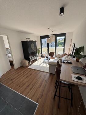 Foto - Schöne neuwertige 2 Zimmer Wohnung mit gr. Balkon Energieeff. A+