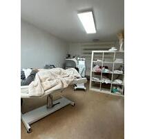 Kosmetikraum Büro Raum - 500,00&nbsp;EUR Kaltmiete, in Backnang (PLZ: 71522)