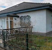 Einfamilienhaus mit Essz,Wohnz.,Schlaf-u.Kinderzimmer,Küche,Bad - Wetzlar Steindorf