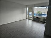Foto - Gewerbeobjekt Büros (4 Räume, Küche, Abstellkammer, Terasse)