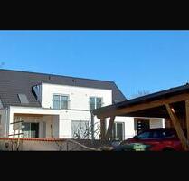 Exklusive DHH in hervorragender Lage - 2 min zur Autobahn - Hirschaid