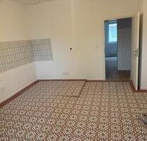 Schicke 4-Zimmer Wohnung - 1.100,00&nbsp;EUR Kaltmiete, ca.&nbsp; 80,00&nbsp;m&sup2; in Aschaffenburg (PLZ: 63739) Österreicher Kolonie