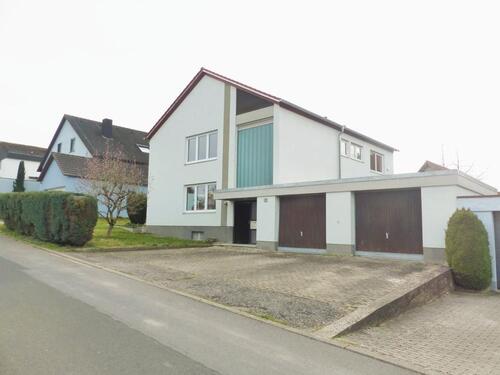 Foto - Mehrfamilienhaus, Wohnhaus in Schwanfeld zum Kaufen