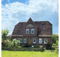 sanierungsbedürftiges Bauernhaus mit weitläufigen Grundstück - Pampow