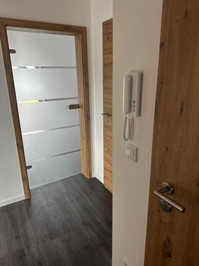 Foto - 4 Zimmer Wohnung + Küche + Bad + Balkon ab 01.12.2025