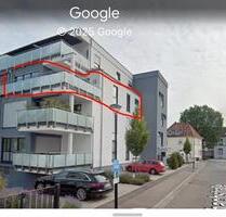 Gehobene 3-Zimmer Wohnung mit Balkon und 2 TG-Plätzen in Homburg