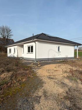 Foto - Bungalow von Privat in ruhiger Ortsrandlage
