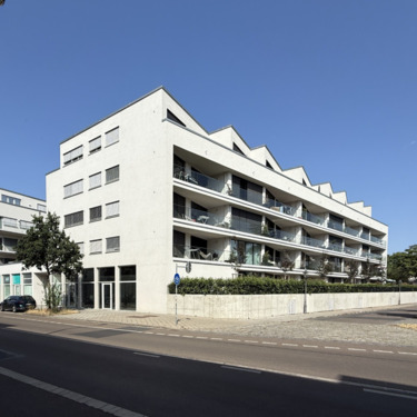 Foto - Hochwertige Büro-Praxisfläche - 17,00 EUR Kaltmiete,