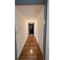 Wohnung zu Vermieten - 950,00&nbsp;EUR Kaltmiete, ca.&nbsp; 90,00&nbsp;m&sup2; in Birkenau (PLZ: 69488)