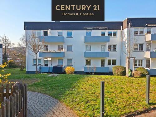 Foto - Sonnige, modernisierte 4-ZKB-Wohnung mit Balkon und Einbauküche ab Juni zu vermieten