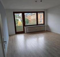 Kinder und Tiere willkommen! Gepflegte und große 4ZKB mit großen Balkon zu vermieten! - Wiesbaden Südost