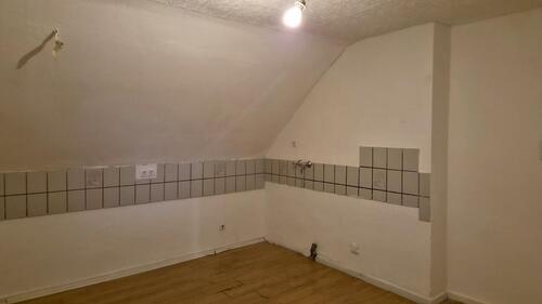 Foto - 2 Zimmer Dachgeschoßwohnung zur Miete in Wuppertal