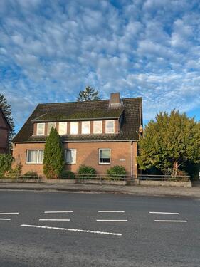 Foto - Zweifamilienhaus - 220.000,00 EUR Kaufpreis,