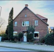 Charmantes Wohnhaus mit großem Grundstück und viel Potenzial - Verl