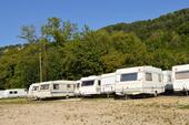 Foto - Wohnwagenstellplatz Stellplatz für Wohnwagen Abstellplatz