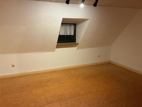 Foto - 4 Zimmer Etagenwohnung zur Miete in Tiefenbach