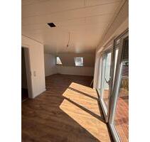 5,5 Zimmer Dachgeschosswohnung - 1.500,00&nbsp;EUR Kaltmiete, ca.&nbsp; 120,00&nbsp;m&sup2; in Öhringen (PLZ: 74613)