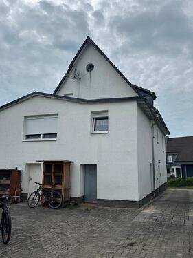 Foto - 8 Zimmer Mehrfamilienhaus, Wohnhaus in Bad Berleburg