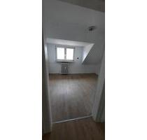 5-Zimmer-Dachgeschosswohnung in zentraler Lage von Gießen