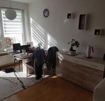 Renovierte 2-Zi-DG-Wohnung mit Balkon & Terrasse, Aufzug + TG - Erfurt Johannesvorstadt