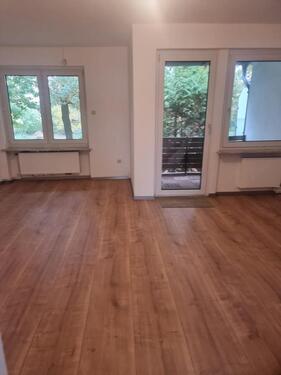 Foto - Wohnen auf 2 Ebenen mit Blick auf den Mittellandkanal