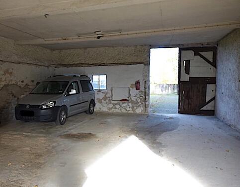 Foto - Stellplatz (innen) für Camper,Bus,Boot,Anhänger ab 1225