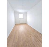 4 Zimmer Wohnung 103 qm - 1.060,00&nbsp;EUR Kaltmiete, ca.&nbsp; 103,00&nbsp;m&sup2; in Garbsen (PLZ: 30823)