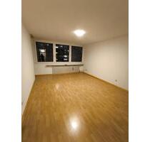 Wohnkomfort trifft Wellness: Großzügige 2-Zimmer-Wohnung in Aachen-Laurensberg