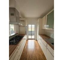 Großzügige Maisonette-Wohnung in Walle: 129 m² | 5 Zimmer - Bremen Gröpelingen Großzügige Maisonette-Wohnung in Walle: 129 m² | 5 Zimmer - Bremen Gröpelingen