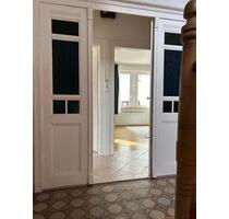 Charmante Altbauwohnung in F-Bergen - Frankfurt am Main Bergen-Enkheim