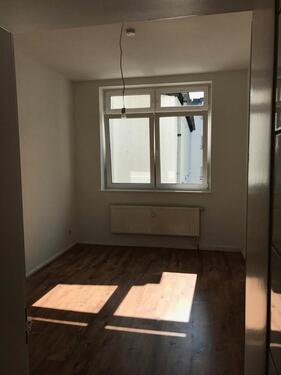 Foto - Mehrfamilienhaus, Wohnhaus zum Kaufen in Krefeld