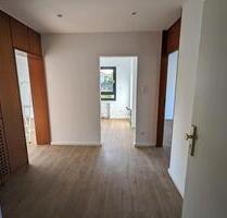 Frisch sanierte 2-Raum Wohnung in Gladbeck-Butendorf - Essen Stadtbezirk III