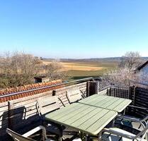 Eine schöne helle, energetisch sanierte Wohnung im Obergeschoss - Petersdorf