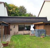 Komplett renovierter Bungalow mit ca. 101 m² Wohnfläche und Carport in der Breslauer Straße, Plettenberg – ab sofort zur Vermietung