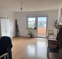 Helles 18-m²-W.G Zimmer mit Balkon in Nürnberg (Ink Frei Cardio)