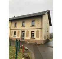 Haus Rohbau Ortskern Losheim - 85.000,00 EUR Kaufpreis, in Losheim am See (PLZ: 66679)