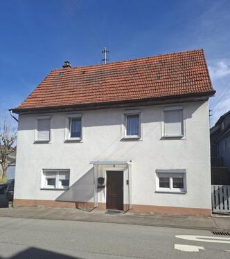 Foto - Einfamilienhaus in Albstadt-Onstmettingen zum Vermieten.
