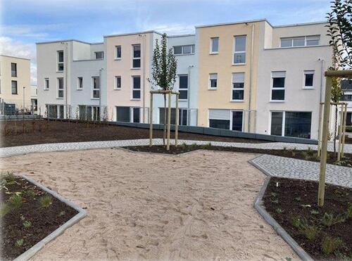 Foto - Schönes Einfamilien-Reihenhaus mit Garten, 2 Stellplätzen