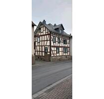 Fachwerkhaus - 349.000,00&nbsp;EUR Kaufpreis, ca.&nbsp; 220,00&nbsp;m&sup2; in Schöffengrund (PLZ: 35641)