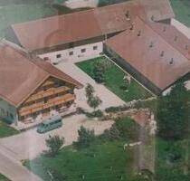 Ehemaliger Vierseithof Nähe 84567 Erlbach (Bayern) - Perach