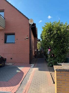 Foto - Einfamilienhaus mit Einliegerwohnung