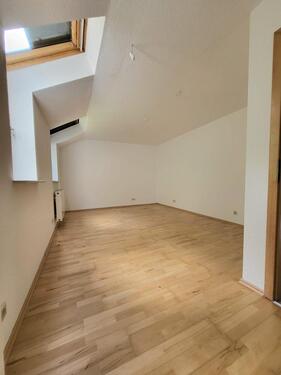 Foto - Mehrfamilienhaus, Wohnhaus in Neuberend zum Kaufen