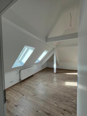 Foto - Wohnung 5-Zimmer für WG - 3.300,00&nbsp;EUR Kaltmiete, ca.&nbsp; 125,00&nbsp;m&sup2;