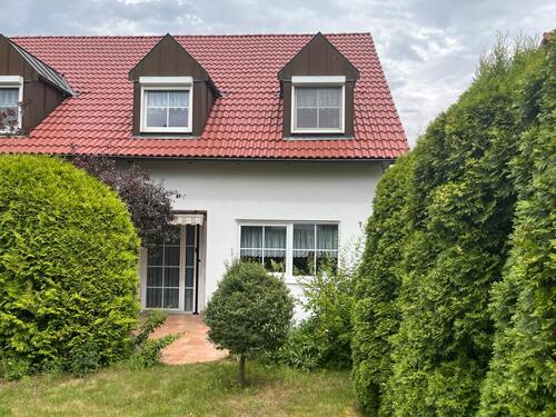 Foto - 4 Zimmer Doppelhaushälfte zum Kaufen in Halle (Saale)
