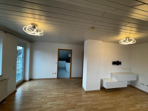 Foto - Attraktive Dachgeschoss Wohnung