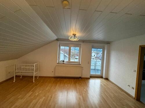 Foto - 3 Zimmer Dachgeschoßwohnung zur Miete in Oberrot