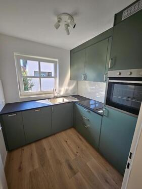 Foto - Charmante 2-Zimmer-Wohnung mit Balkon in ruhiger Lage – teilmöbli