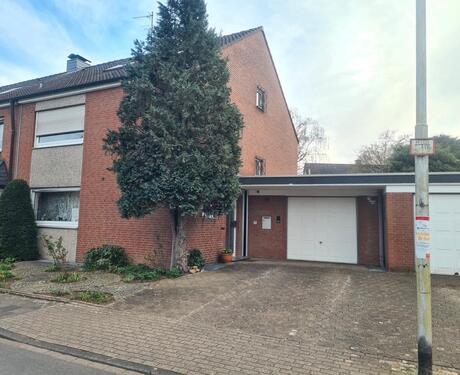 Foto - Reihenendhaus groß von privat - 390.000,00 EUR Kaufpreis,