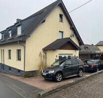 Einfamilienhaus in Kaperich privat - Uersfeld