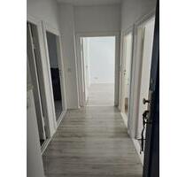 2,5-Zimmer-Wohnung mit Balkon & Garten in Tempelhof - Berlin Mitte